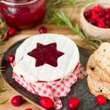 Kerst Camembert Met Cranberry Kerst Recept Betty S Kitchen