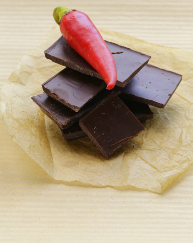15x Recepten voor Valentijnsdag - bonbons met rode peper brandende liefde valentijnsdag