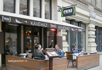 Reisblog Boedapest: Pest Ring Bar Kavehaz
