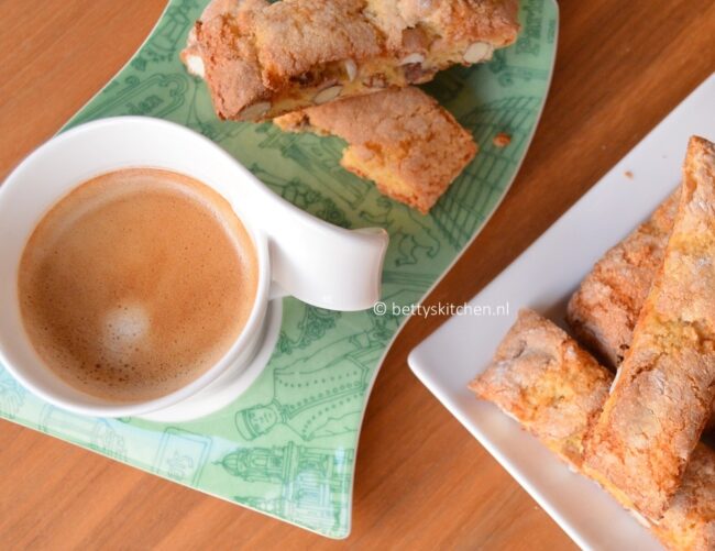 recept cantuccini koekjes maken © bettyskitchen
