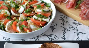 Caprese salade met tomaat en mozzarella