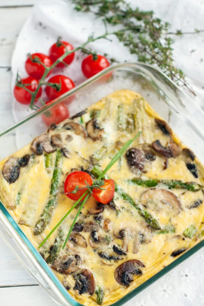 recept frittata met asperges en paddestoelen