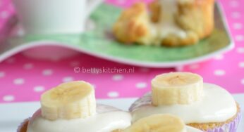 Bananen cakejes met roomkaas