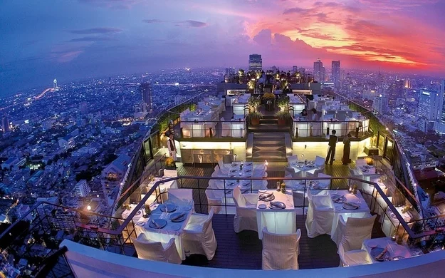 Restaurants met spectaculair uitzicht vertigo bangkok