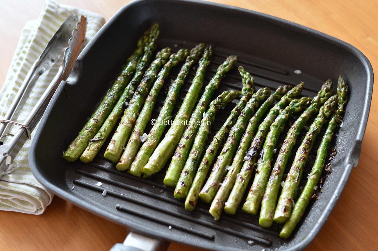 cursief Flipper Schaduw Gegrilde groene asperges recept | Betty's Kitchen Foodblog