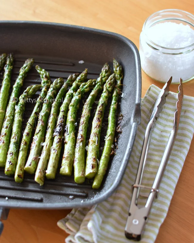 Gegrilde groene asperges recept Kitchen Foodblog