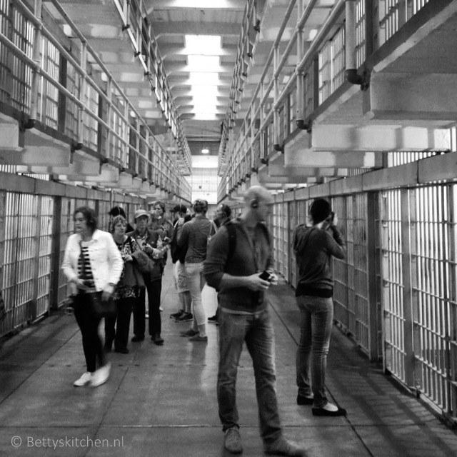 san_francisco_inside_alcatraz-001