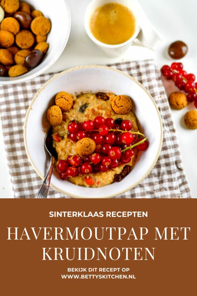 Sinterklaas havermoutpap met kruidnoten en rood fruit ontbijt voor elke dag