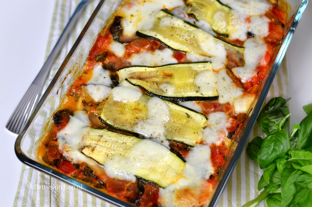 Groente lasagne met courgette en aubergine | Recept | Betty's Kitchen