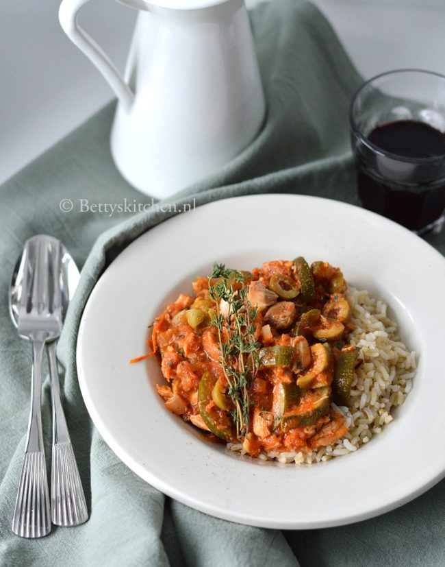 kip in tomatensaus uit de slowcooker