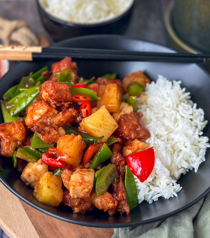 recept kip in zoetzure saus met ananas en paprika © bettyskitchen.nl