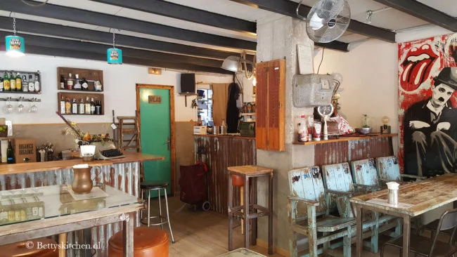 Reisblog: Lekker eten in Barcelona Inrichting HideOut Barcelona
