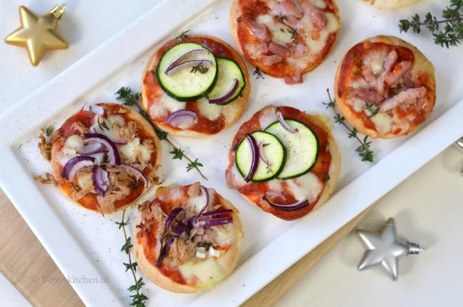 mini pizza's maken met glutenvrij pizzadeeg Soezie
