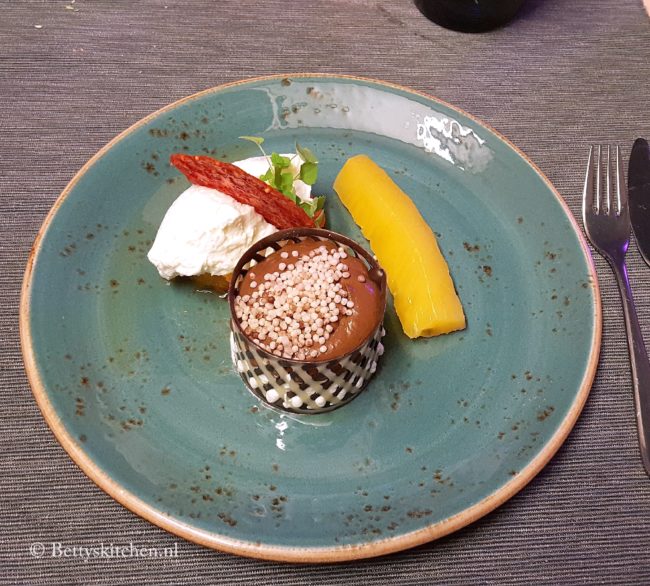 eten in de lik wolvenplein gevangenis utrecht pop up restaurant review bettys kitchen