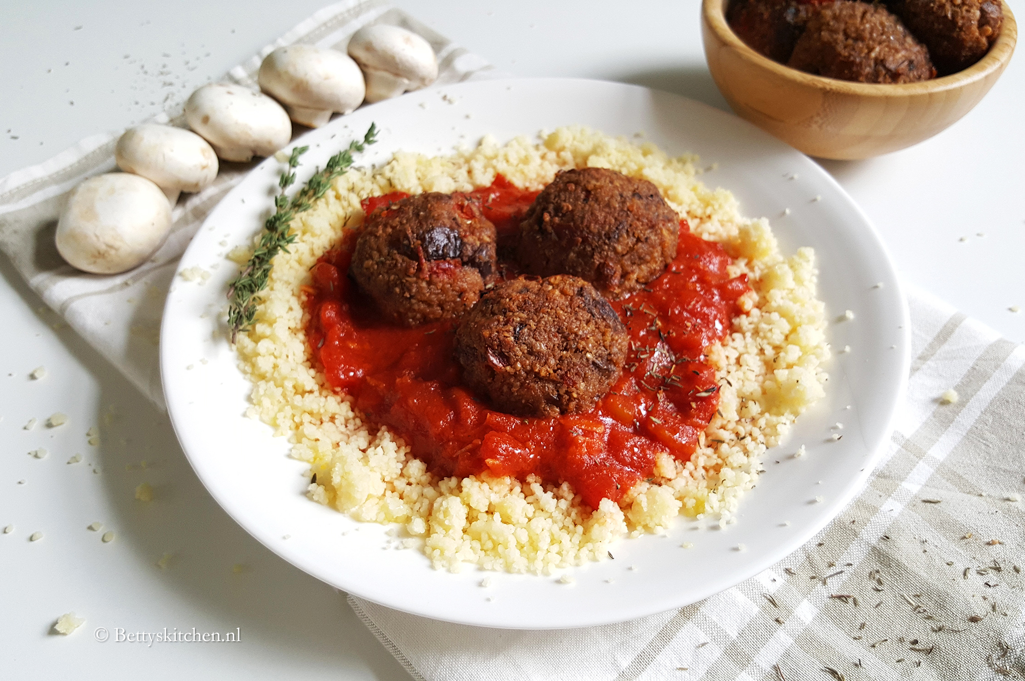Aubergineballetjes met couscous Recept Betty's Kitchen