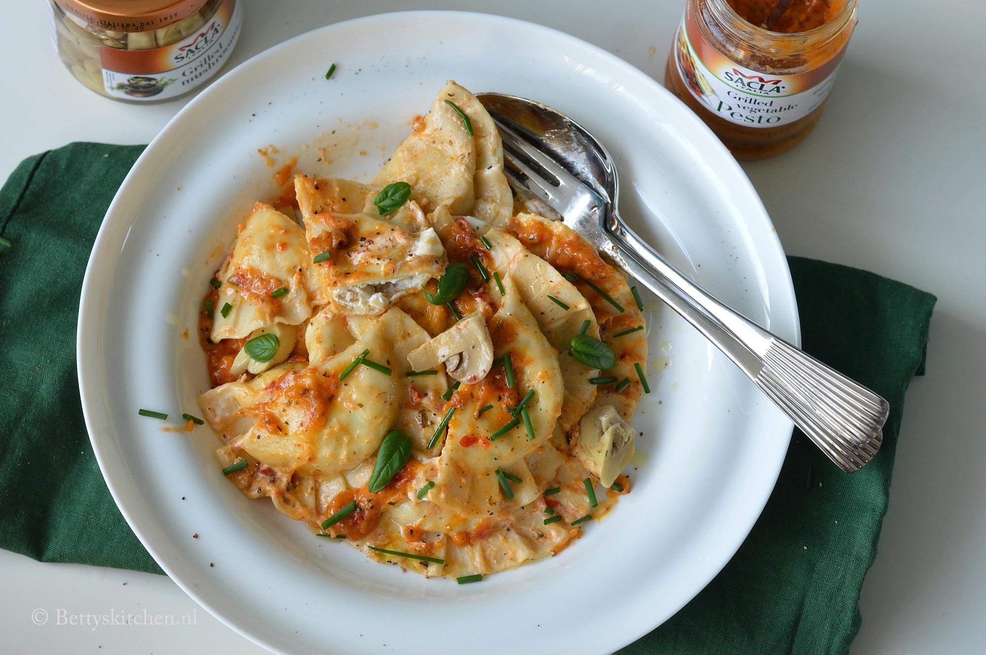 Ravioli met champignons en pesto saus | Recept | Betty&amp;#39;s Kitchen