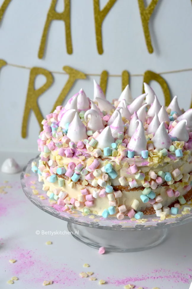 recept unicorn taart met meringues betty's Kitchen