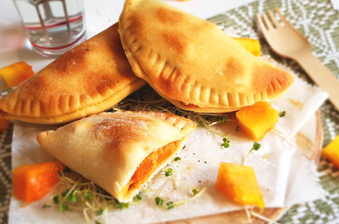 recept samosa van papaya muhamara en geitenkaas © bettyskitchen