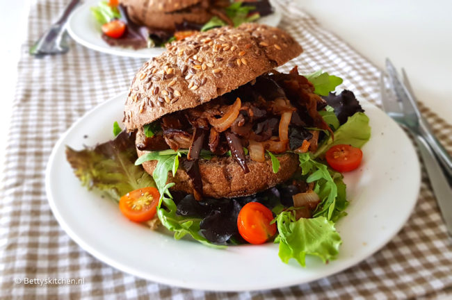 recept vegetarisch broodje pulled aubergine © bettys kitchen