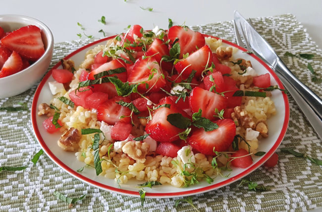 recept bulgur salade met aardbeien en watermeloen 