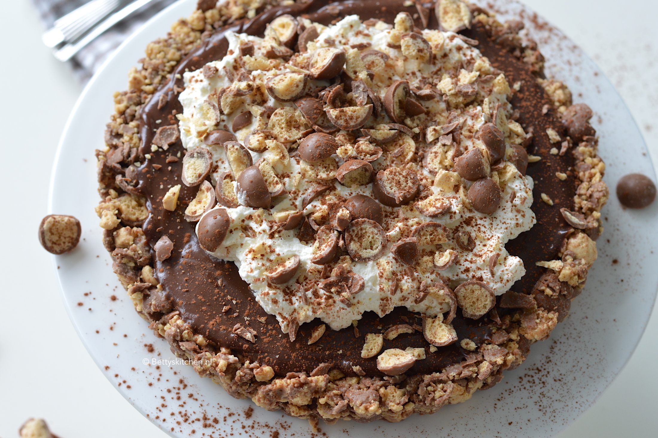 Fonkelnieuw Malteser taart met chocolade | Recept | Betty's Kitchen AQ-57