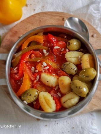 recept gnocchi met paprika stoof