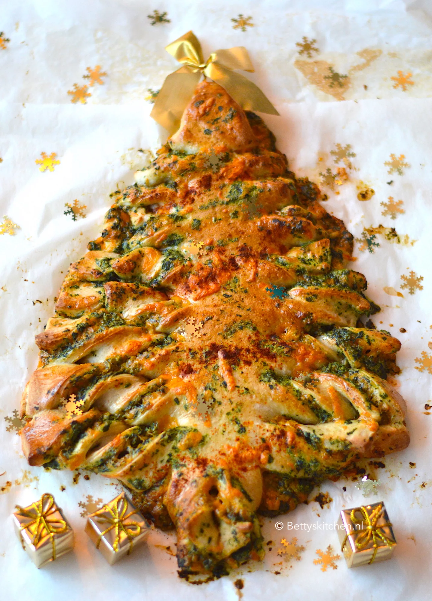 Kerstboom Pizza Met Spinazie En Kaas Recept Betty S Kitchen
