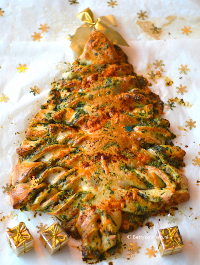 recept kerstboom pizza met spinazie en kaas © bettys kitchen