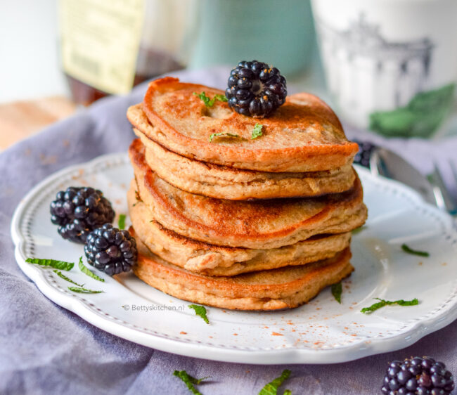 recept low carb pancakes met amandelmeel en kokosmeel © bettys kitchen