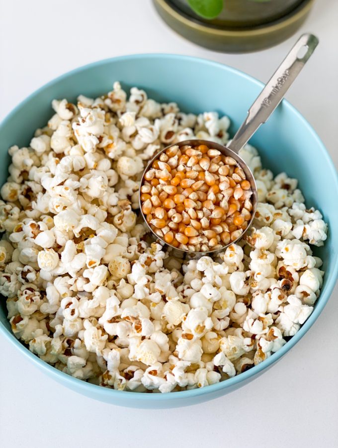 recept zelf popcorn maken © bettyskitchen.nl