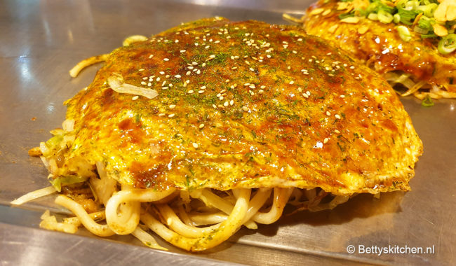 Okonomiyaki Hiroshima stijl