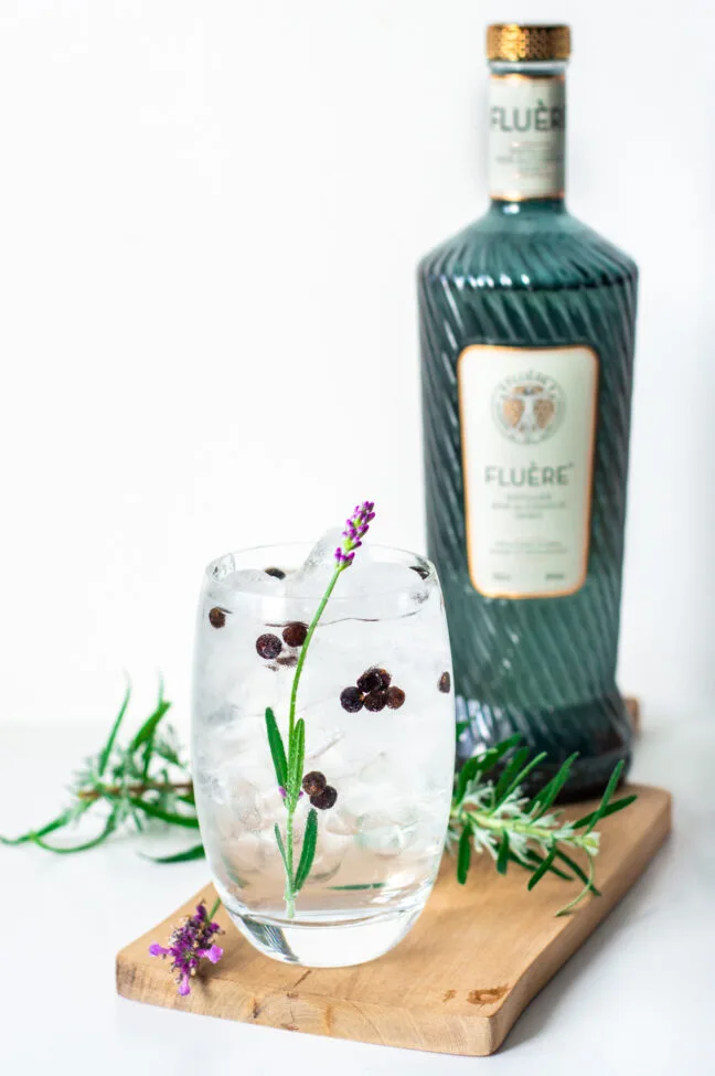 7x alcoholvrije gin tonic maken recept met Fluere © bettyskitchen.nl