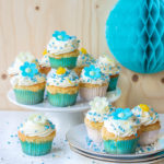 recept cupcakes met citroen en blauwe muisjes gender reveal betty's kitchen