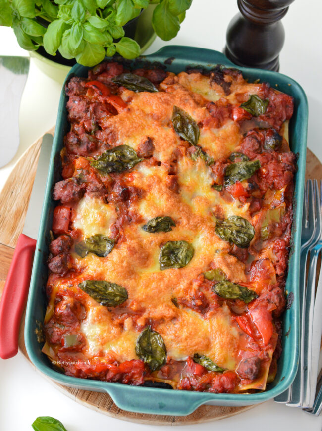 recept voor lasagna met aubergine en worst uit de oven © bettyskitchen