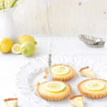 citroen tartelettes van The Lemon Kitchen Kookboek