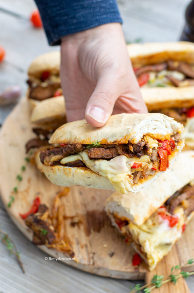 Philly Cheese Steak Sandwich | Recept |Betty's Kitchen