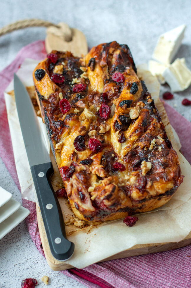 recept vlechtbrood met brie en cranberry © bettyskitchen.nl