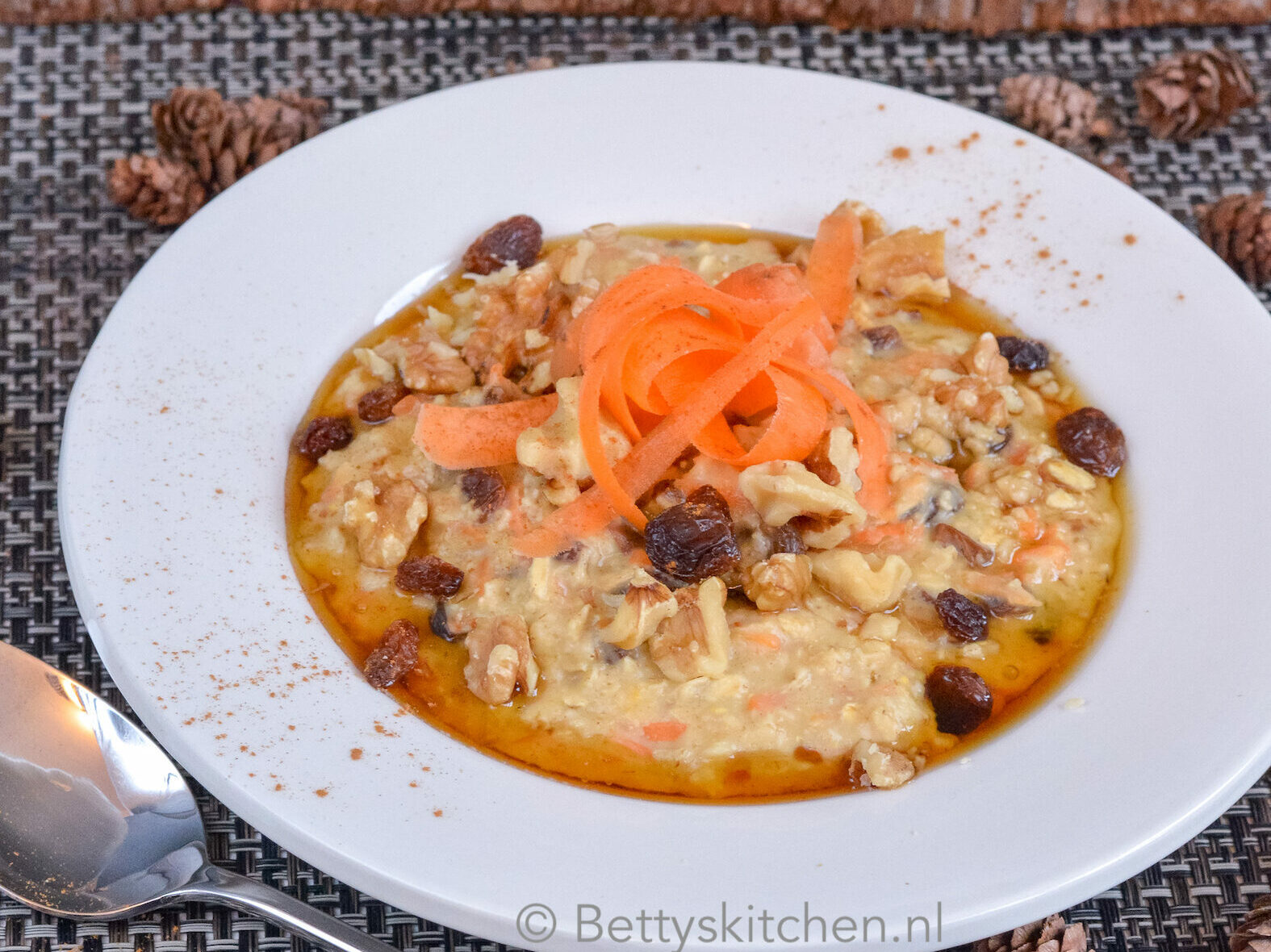 recept carrotcake havermoutpap © bettyskitchen.nl