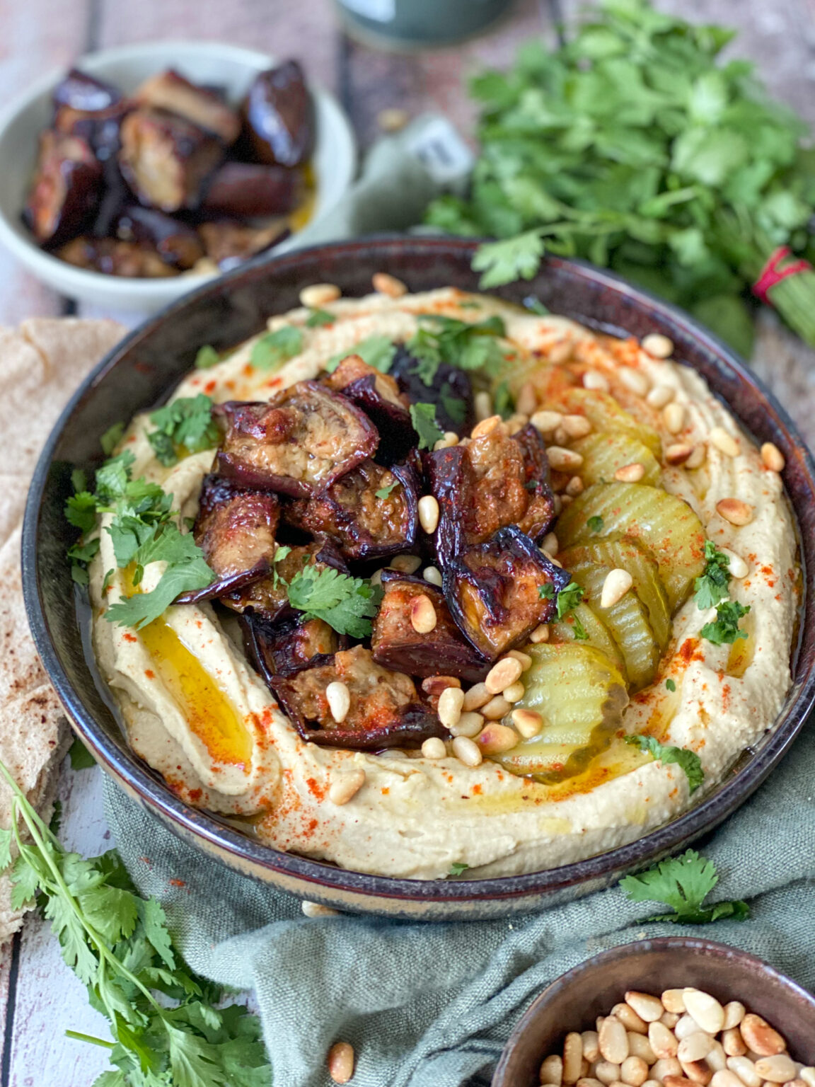 Hummus Bowl met aubergine Recept Betty's Kitchen