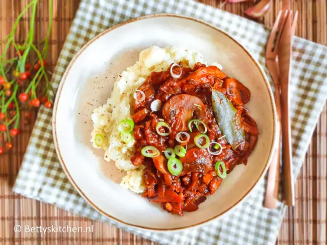 recept paddenstoelenstoofpot met knolselderij puree © bettyskitchen.nl