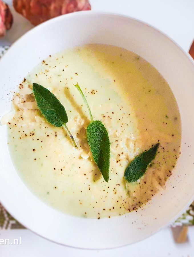 recept aardperensoep met salie en parmezaanse kaas © bettyskitchen.nl