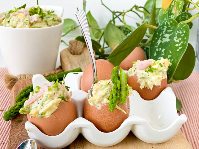 recept gevulde eierdopjes met asperge truffelsalade © bettyskitchen.nl
