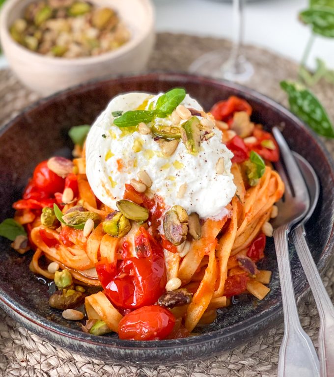 pasta datterini met burrata © bettyskitchen.nl