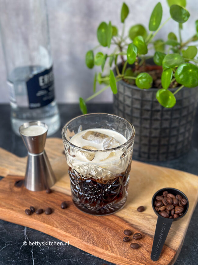 recept black russian vs white russian cocktails © bettyskitchen.nl