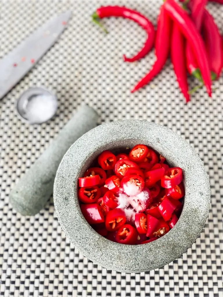 basis recept zelf sambal maken © bettyskitchen.nl