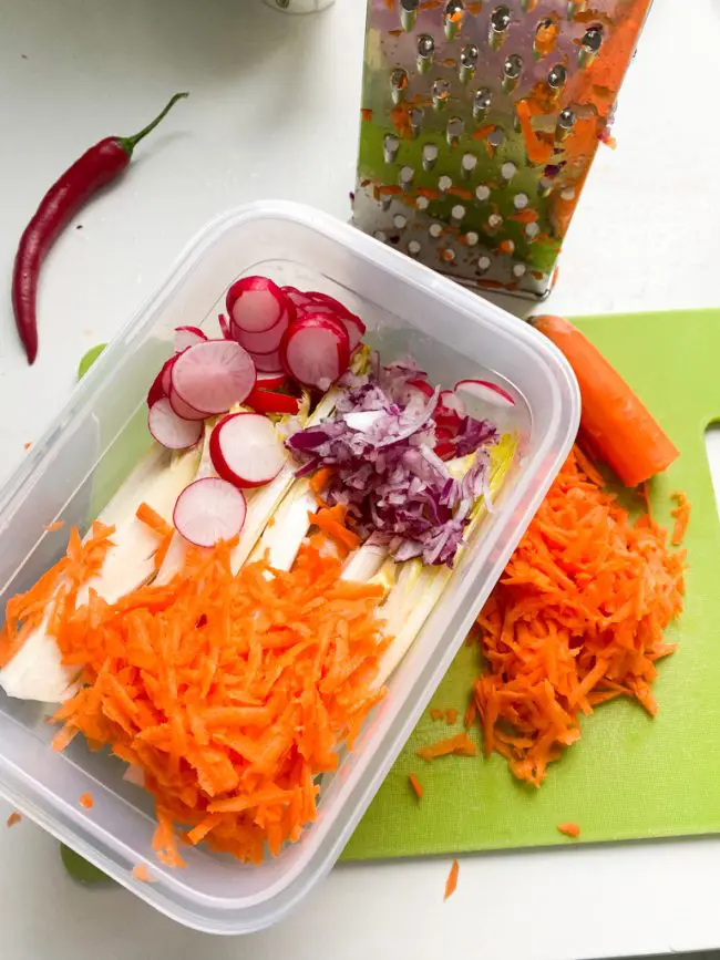 recept polderkimchi met witlof maken - gefermenteerde groenten met goede bacterien voor de buik en weerstand