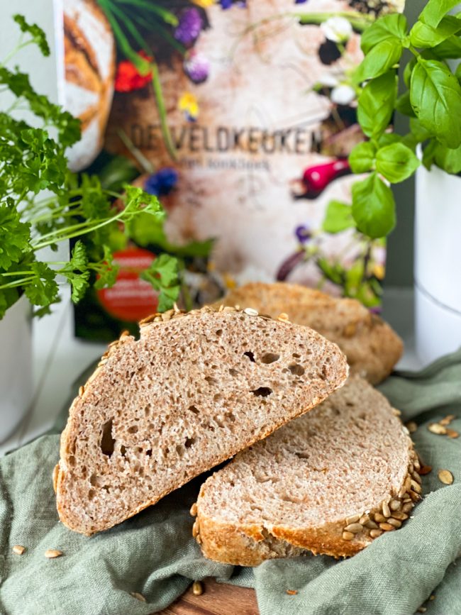 recept volkoren pain au levain desembrood © bettyskitchen.nl