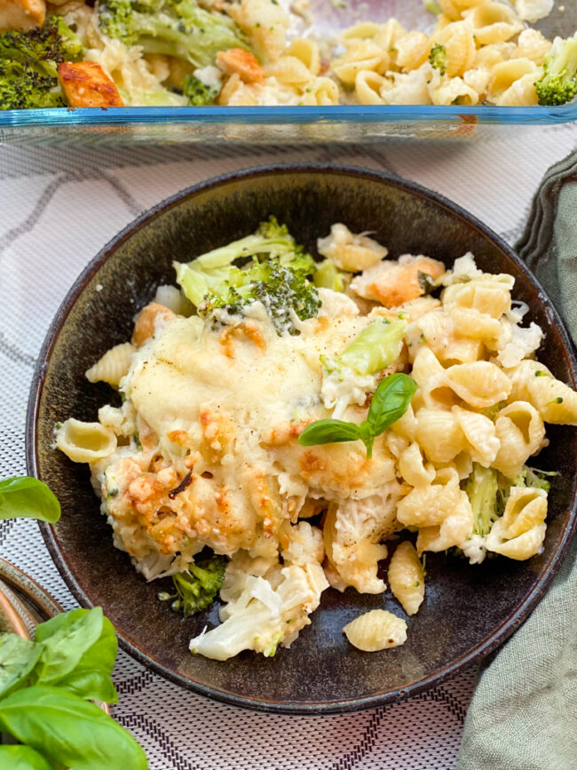 recept pastaschotel met kip en broccoli 