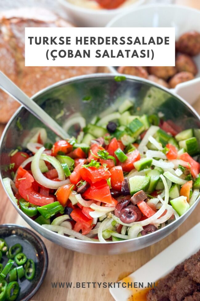 recept Turkse Herderssalade Çoban Salatasi © bettyskitchen.nnl