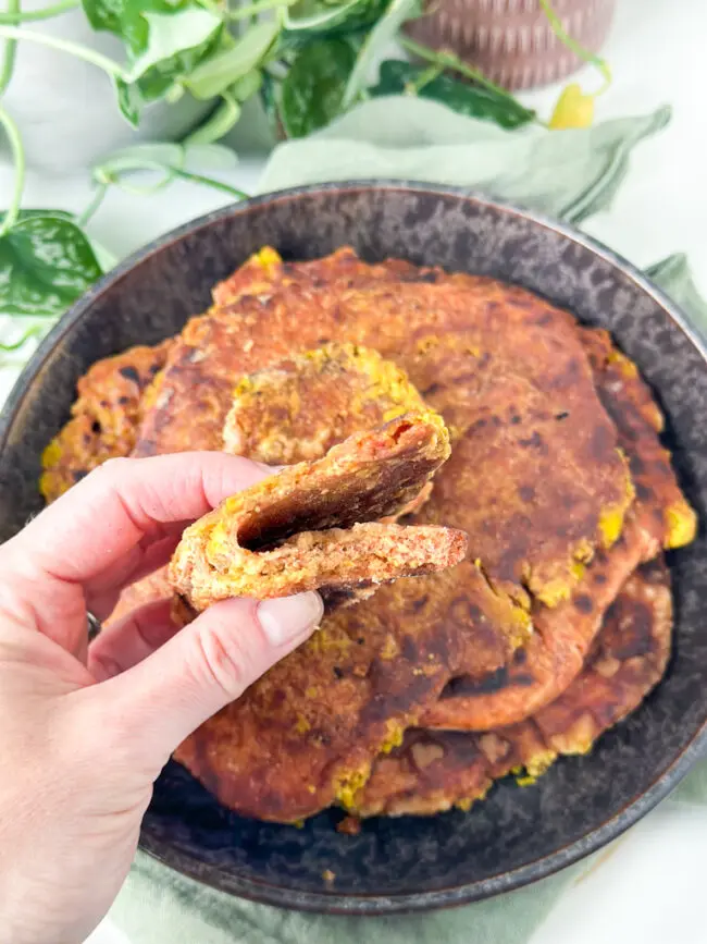 roti met vulling van spliterwten maken dahl © bettyskitchen.nl